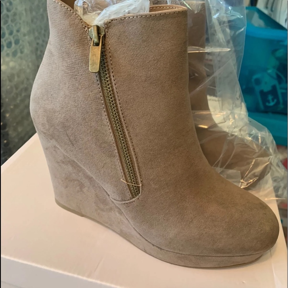 JustFabulous Taupe Booties